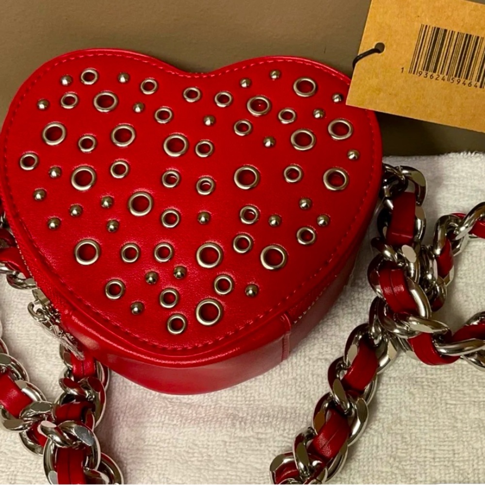 CUTE❤️ Steve Madden Silver Studded Chain Strap Heart with Eyelets Crossbody